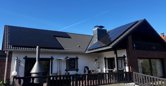 PV Anlage auf Dach montiert Haltern